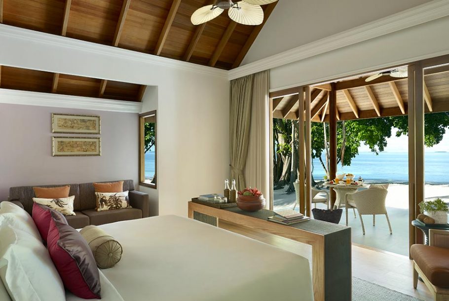 Duist Thani Beach villa room picture
