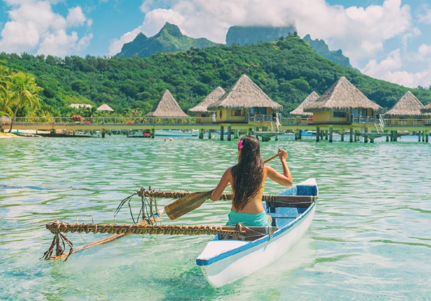Take a boat trip in Bora Bora