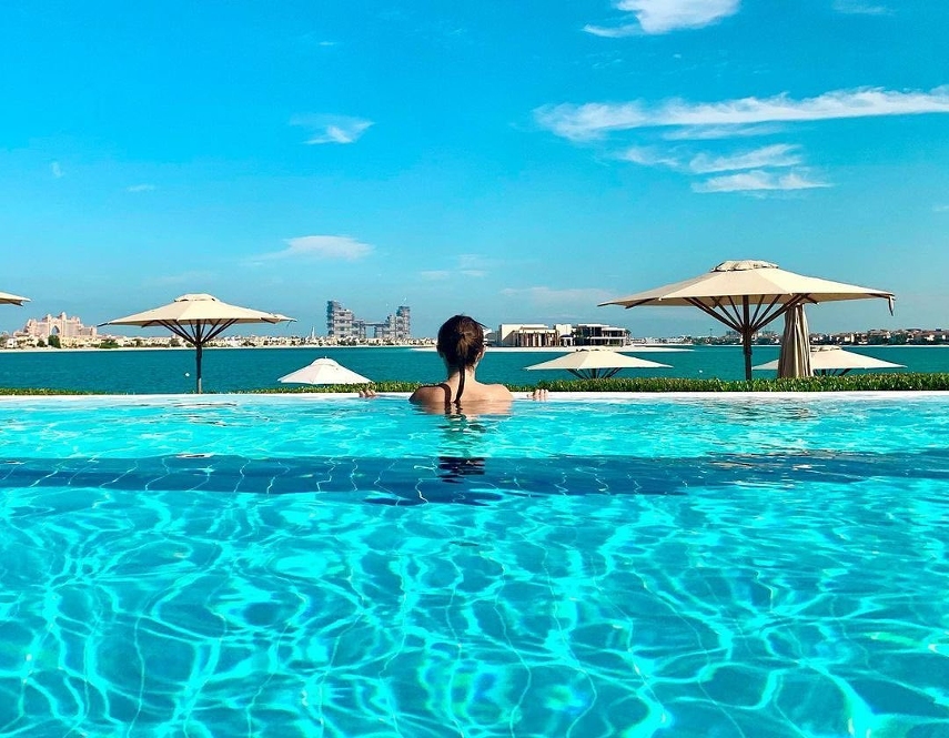Jumeirah Zabeel Saray a best infinity pool in Dubai