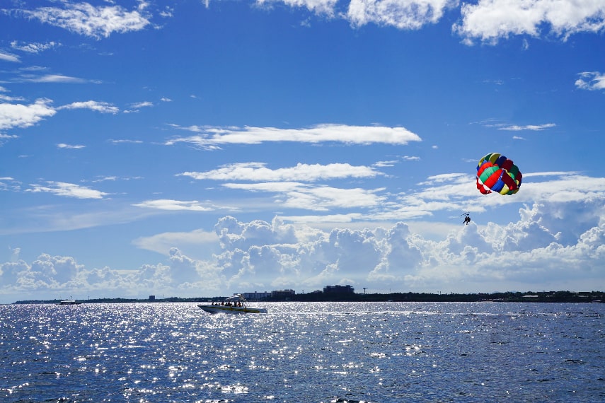 Go for Parasailing a best things to do in Maldives