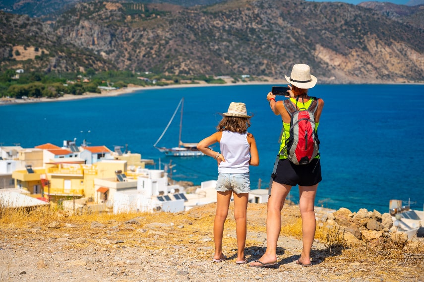 Crete a best greek island for families