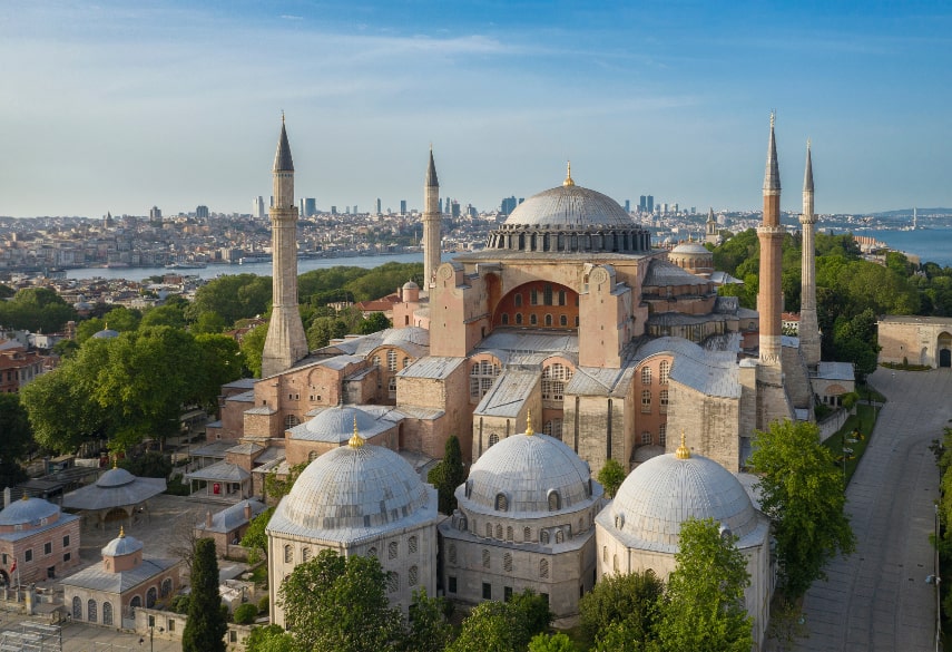 Tips to Visit Turkey in April
