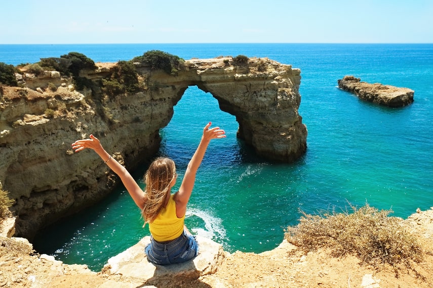 Algarve, Portugal a warmest destination in April in Europe