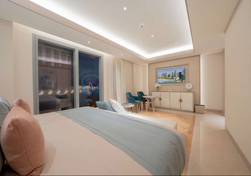FIVE LUXE JBR Accommodations